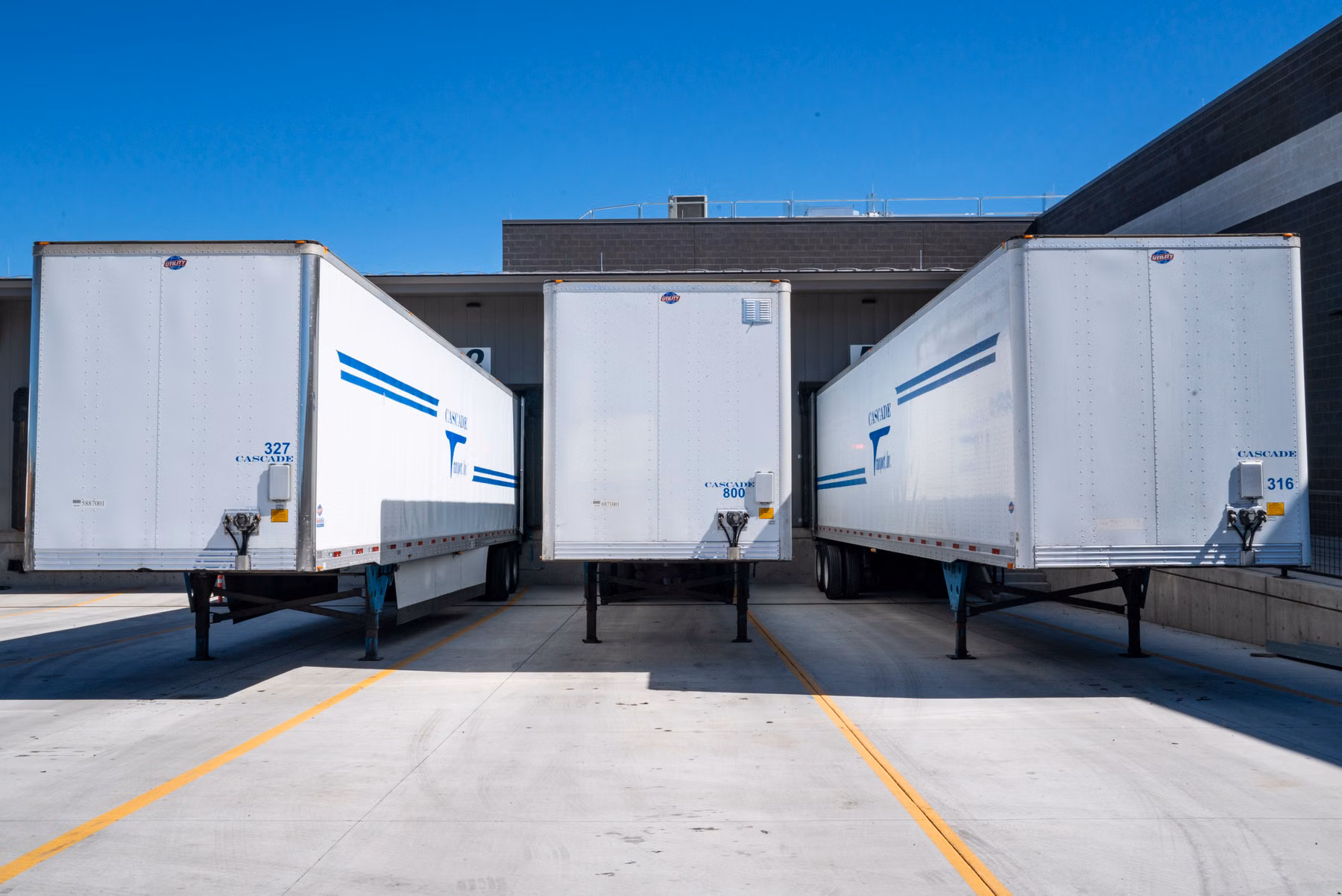 Warehouses and logistics parks