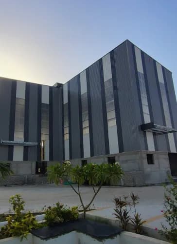 Seamless Roofing Solutions